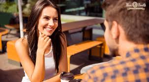 Si le gustas a una mujer  te lo hará saber
